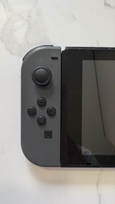 Nintendo switch v2 + 2 гри