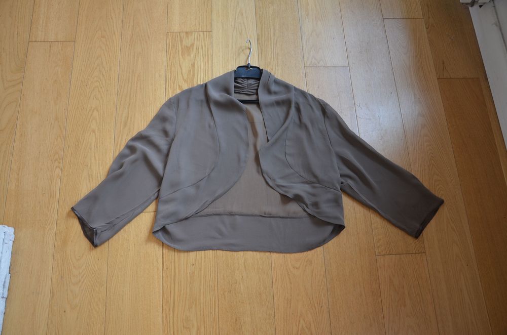 narzutka/bolerko 100% Silk  r. 44/46 brąz
