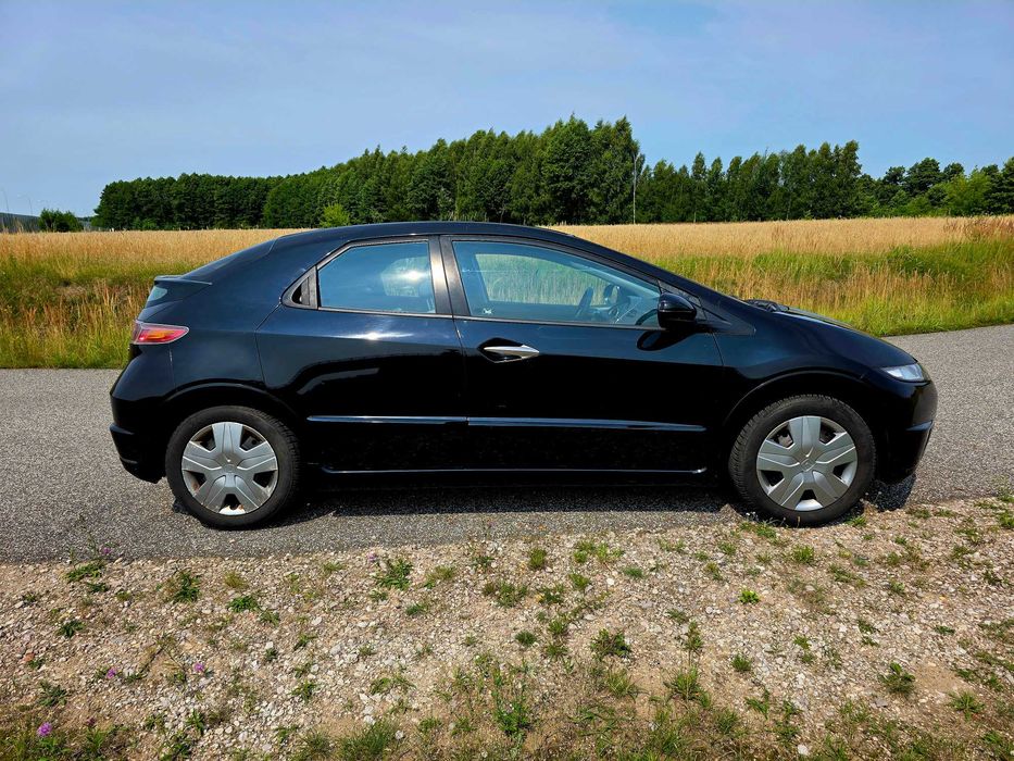 HONDA CIVIC 1.4 Tylko 131tkm klima hak 6 biegów SUPER STAN