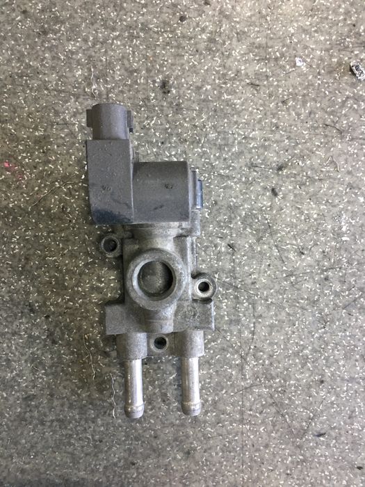 Клапан регулятор датчик холостого ходу Toyota Celica 1.8.