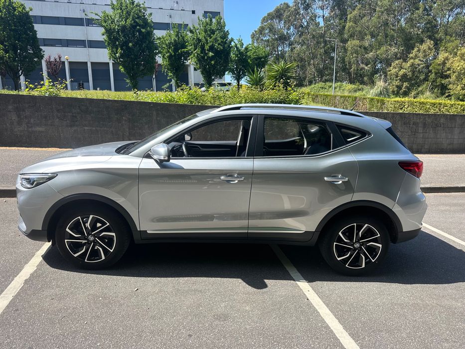 MG ZS 1.0 Luxury com garantia de fábrica até 2031.