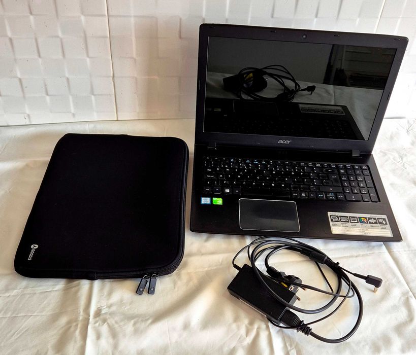 Acer computer. Excellent condition and fully functional!!!64729953522433120