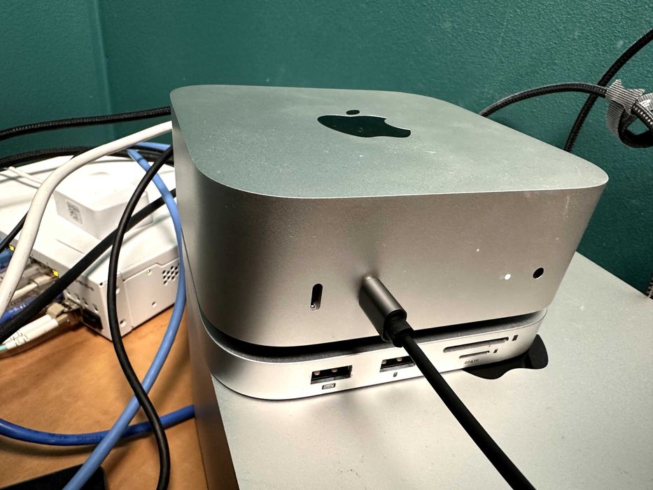 Mac Mini M4 16GB RAM 2TB SSD + dock Minisouporu - Gwarancja