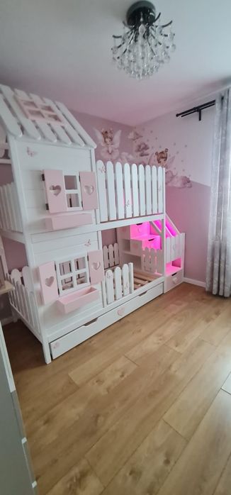 Łóżko piętrowe domek drewniany 90x180