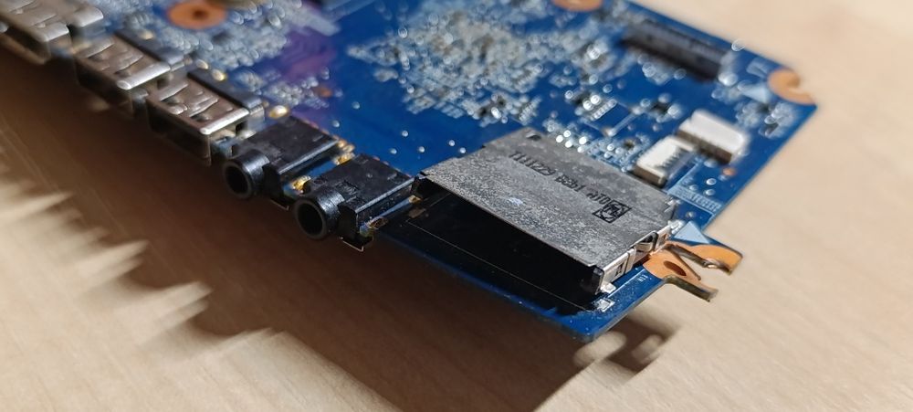 Материка для ноутбука HP pavilion G6 Quanta R23 на запчасти