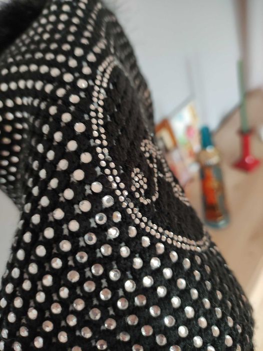 Czapka włoska cekiny Nowa