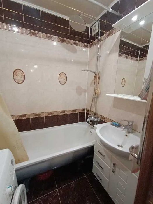 Продам 2к квартиру 54м2 Александра Поля  Кирова район Медтехники