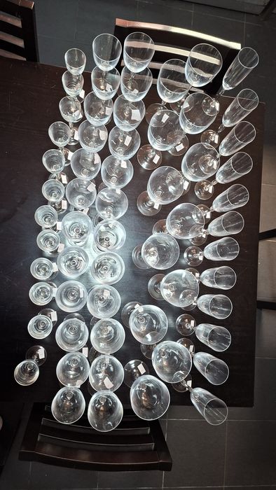 Conjunto de copos de cristal com 60 peças