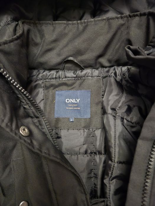 Весняно-осіння жіноча парка