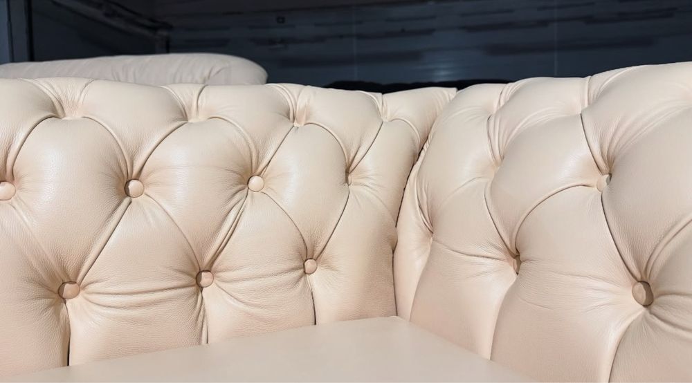 Шкіряний диван в стилі Chesterfield. Кожаный не комплект Честер