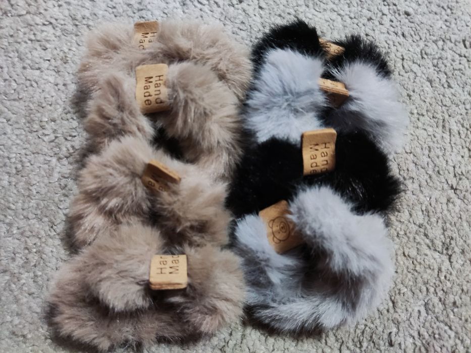 Резинки для волосся