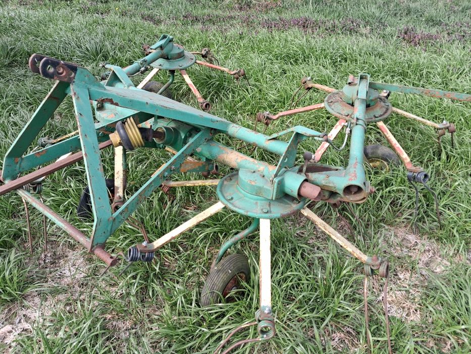 Przetrząsarka deutz fahr kh40