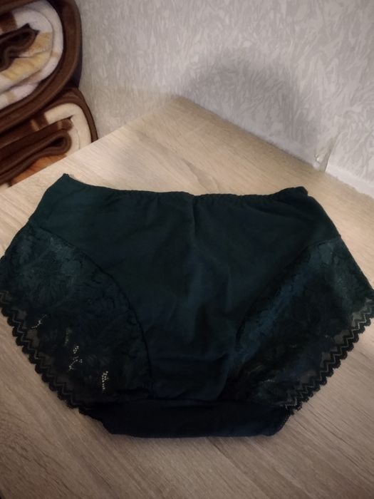 Трусики новые стрейчевые