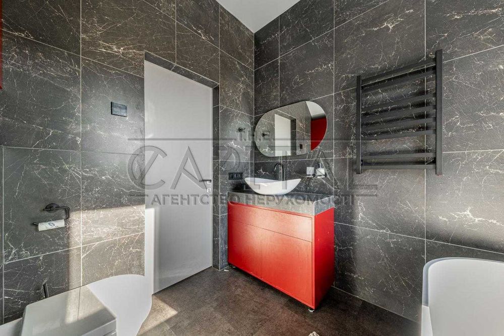 Аренда очень КРАСИВОГО дома Голосеевский район ИНВЕРТОР - есть