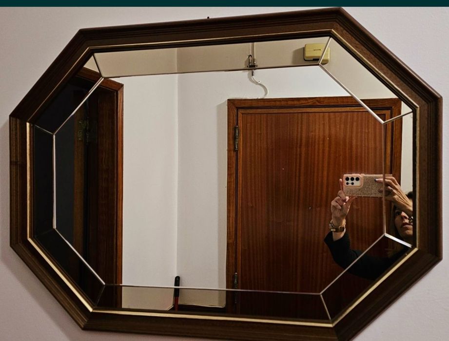 Cristaleira madeira e vidro com espelho nova