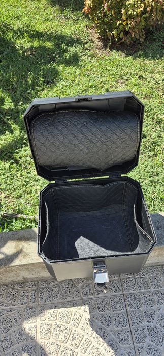 Vendo bau para moto