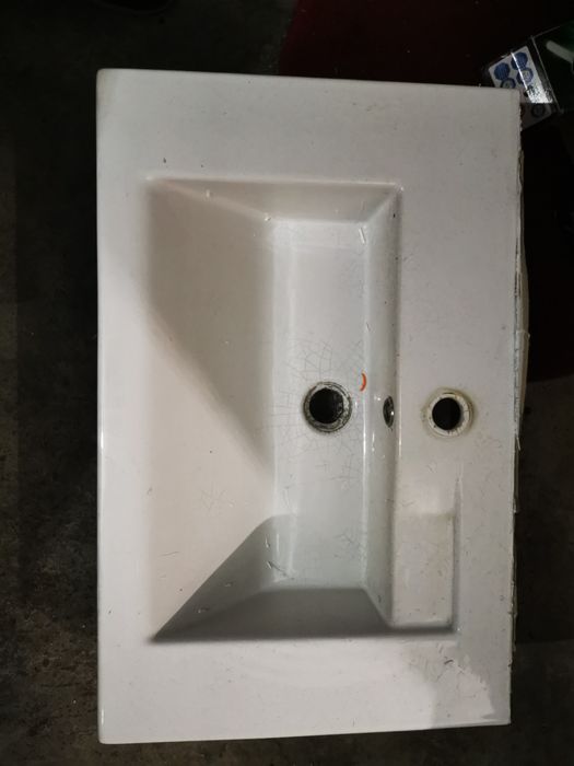 Lavatório de wc em loiça
