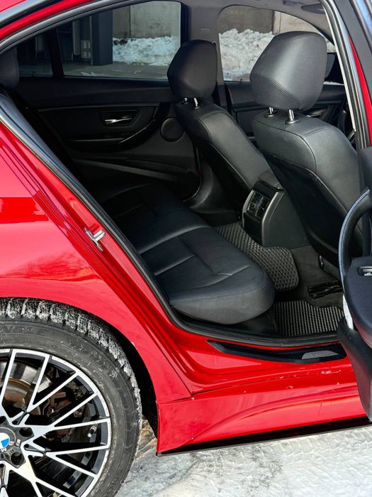 Бмв ф30 рестайлінг