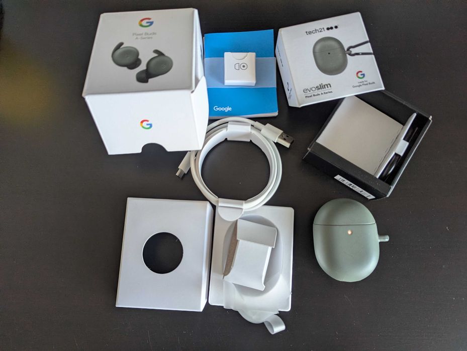 Caixa Google Pixel Buds A + capa protetora tech21