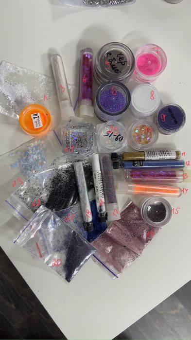 Манікюрні матеріали для дизайну