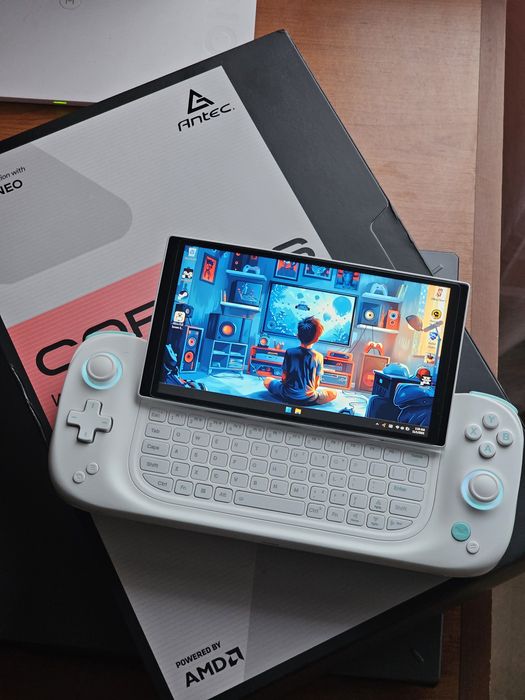 Antec Core HS - 8840U - 16GB - 512GB - Slide64740900595457120