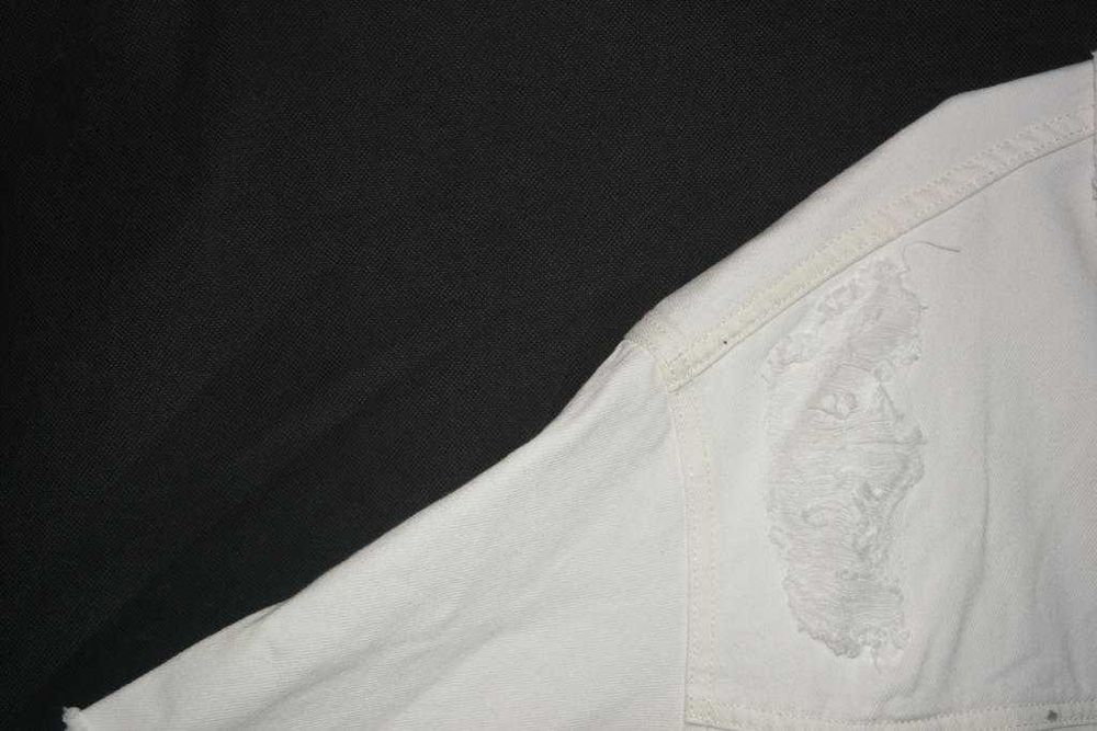 Jeansowa katana z dziurami Reserved XL oversize