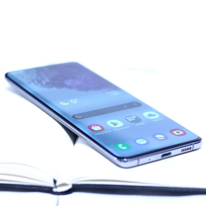 Телефон смартфон Samsung Galaxy s20+