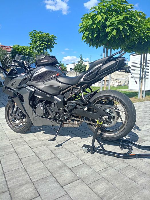 Suzuki Gsxs 1000 GT
