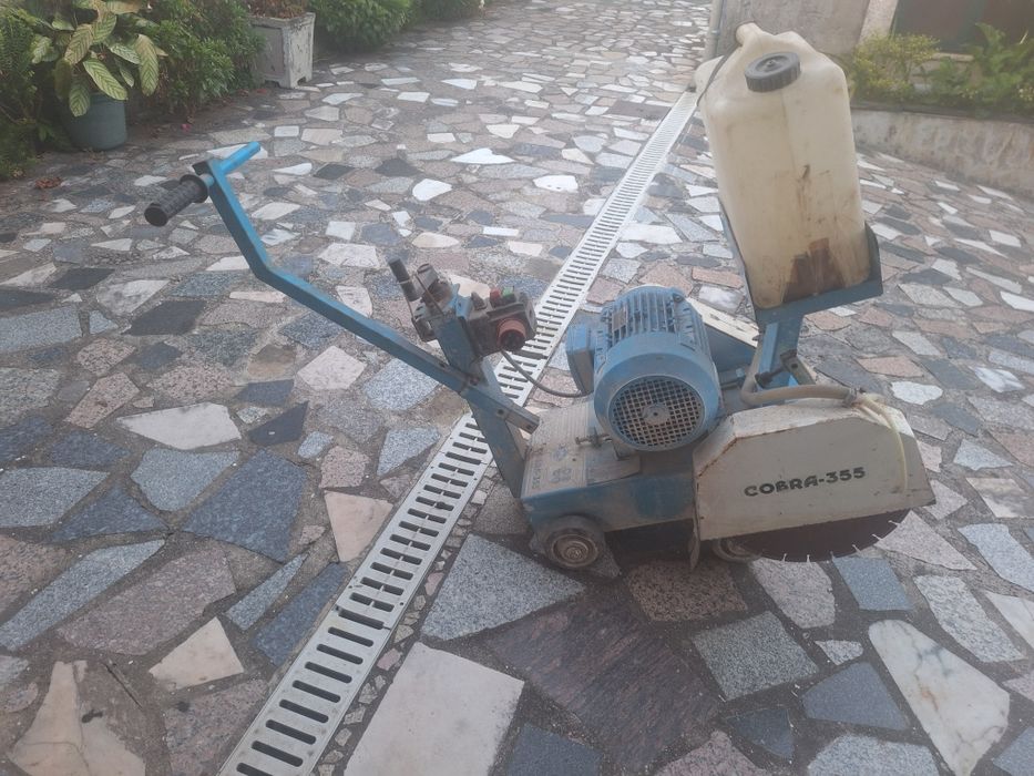 Tenho uma maquina de corte de pavimento usada para vender.