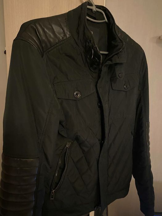 Мужская стильная куртка Odjii