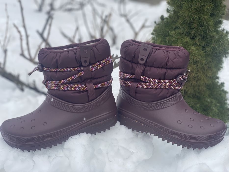 Чоботи crocs classic neo puff