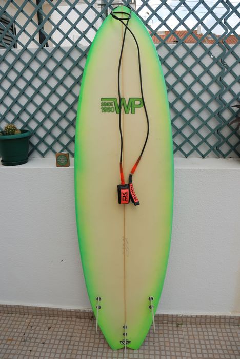 Prancha Surf Hibrida 6'4 c/ Deck Grip + Quilhas + Saco + Leach
