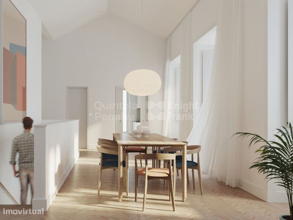 Apartamento T3 Duplex com varanda e garagem no Beato, Lisboa