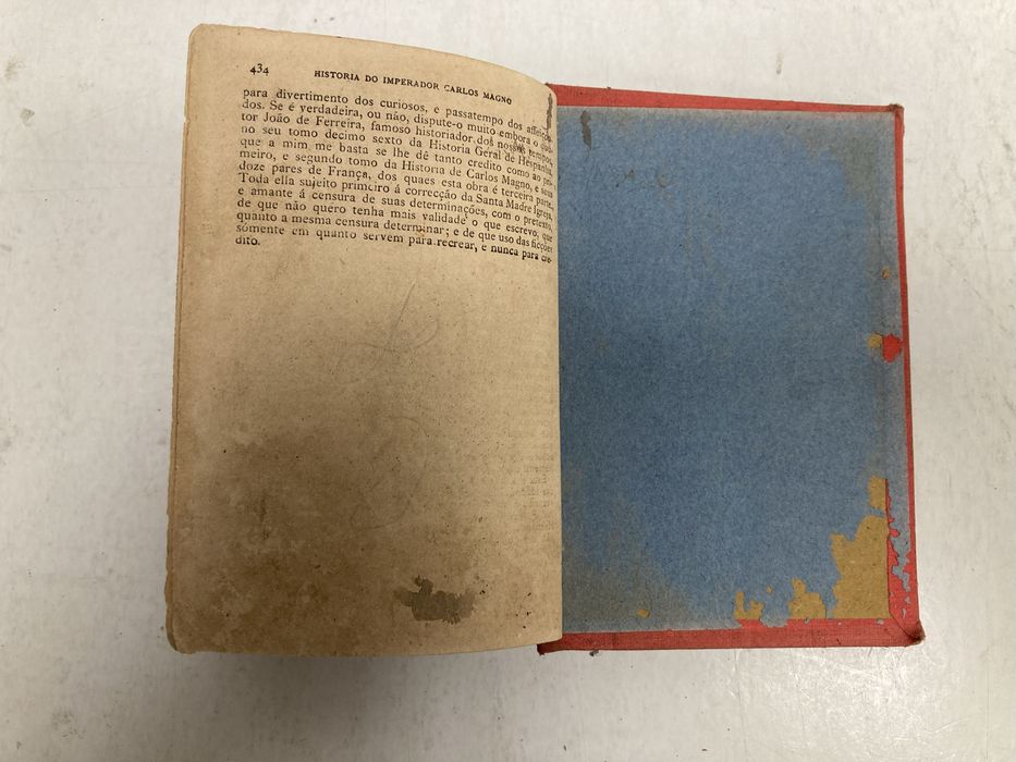 Livro "História do Imperador Carlos Magno"