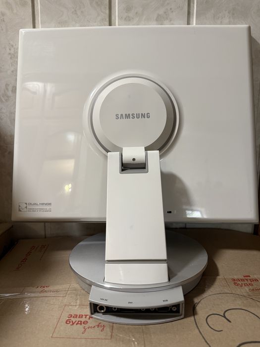 РОЗПРОДАЖ!!! ПРОПОЗИЦІЯ ОБМЕЖЕНА!!! Монітори 19" Samsung SyncMaster 960BF, 193Р, 931BF (1280x1024, DVI / VGA)