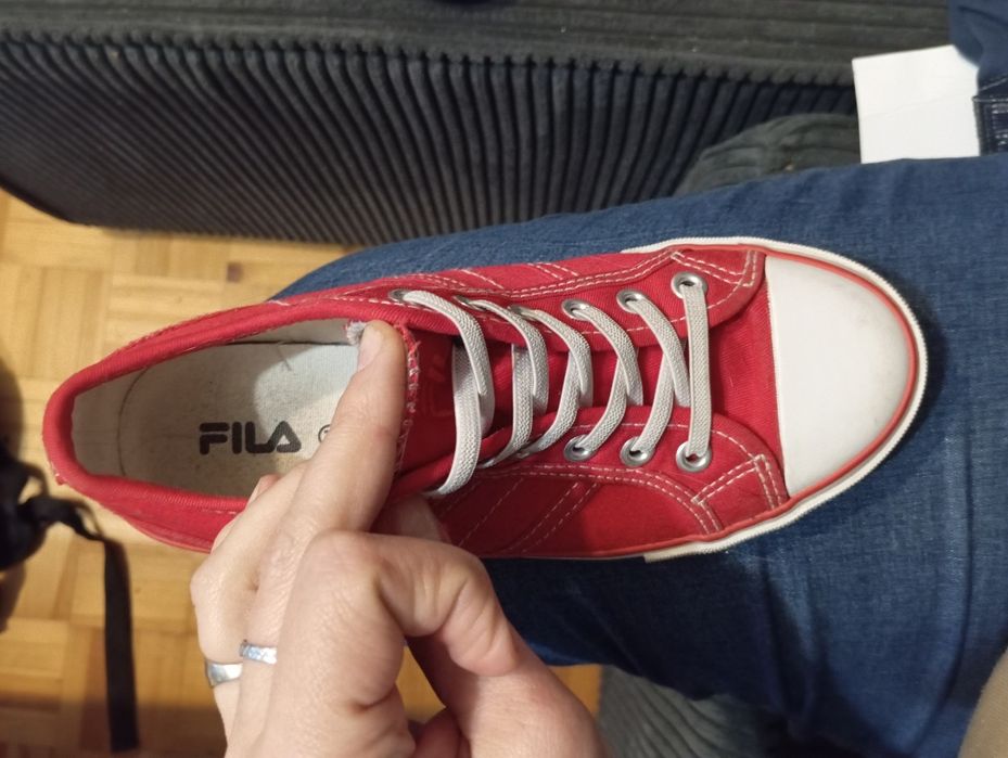 Trampki Fila czerwone 34