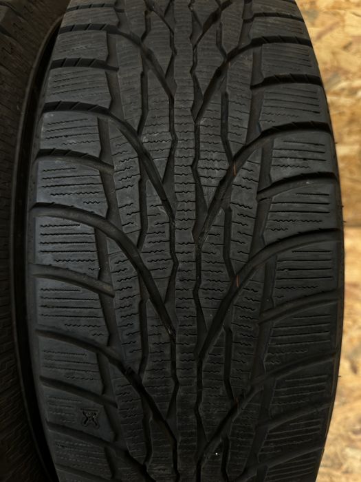 Зимові шини 215/65R16 102T KUMHO WinterCAFT WS51 ice.гума резина шини