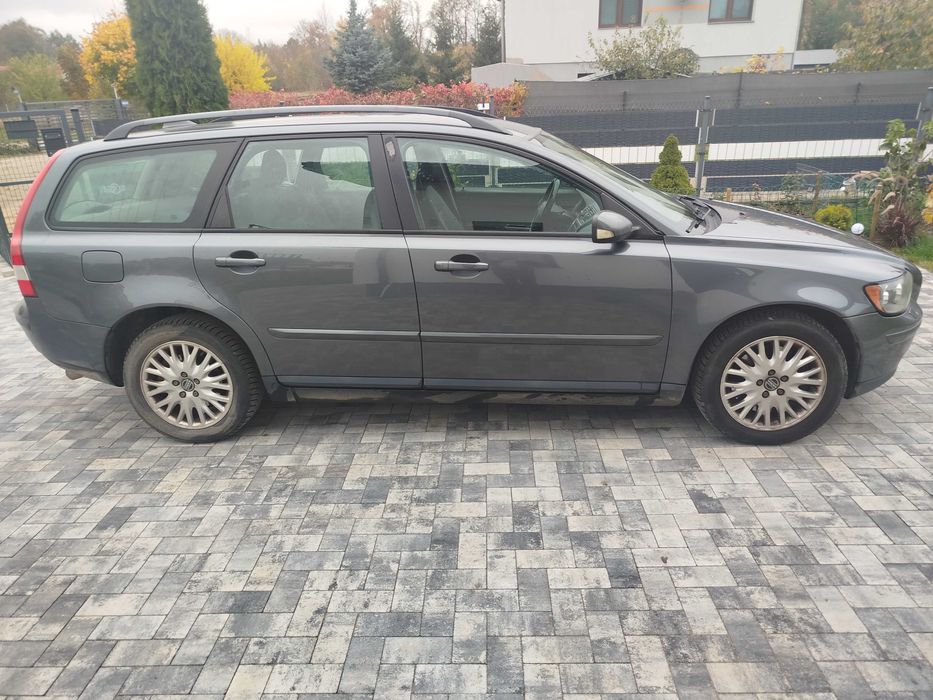 Volvo V50 kombi 2.5 4x4