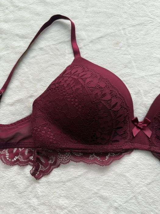Бюстгальтер без кісточки 75С/D Hunkemoller