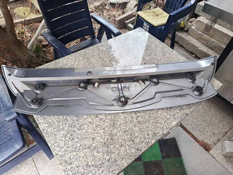 BMW X3 E83 Spojler klapy tylnej / bagażnika