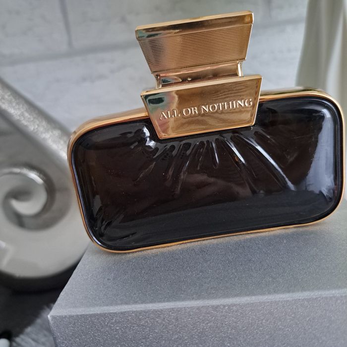 All or Nothing perfumy Oriflame