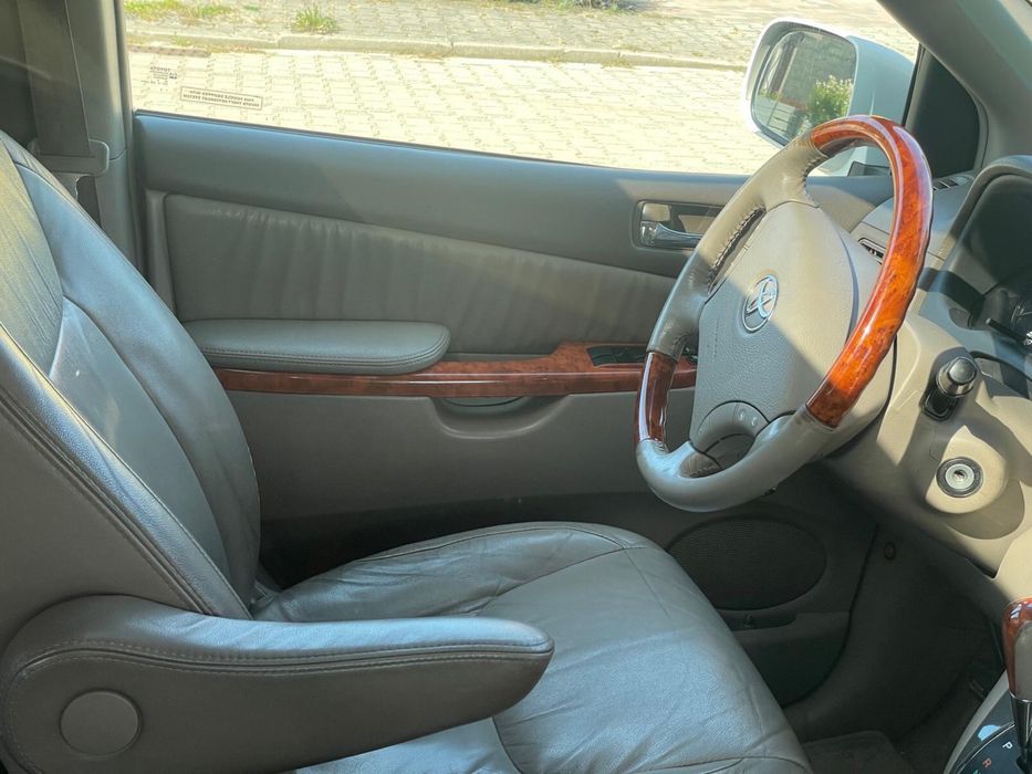 Toyota Sienna XLE AWD 3.5 V6 LPG Lifting CarPlay