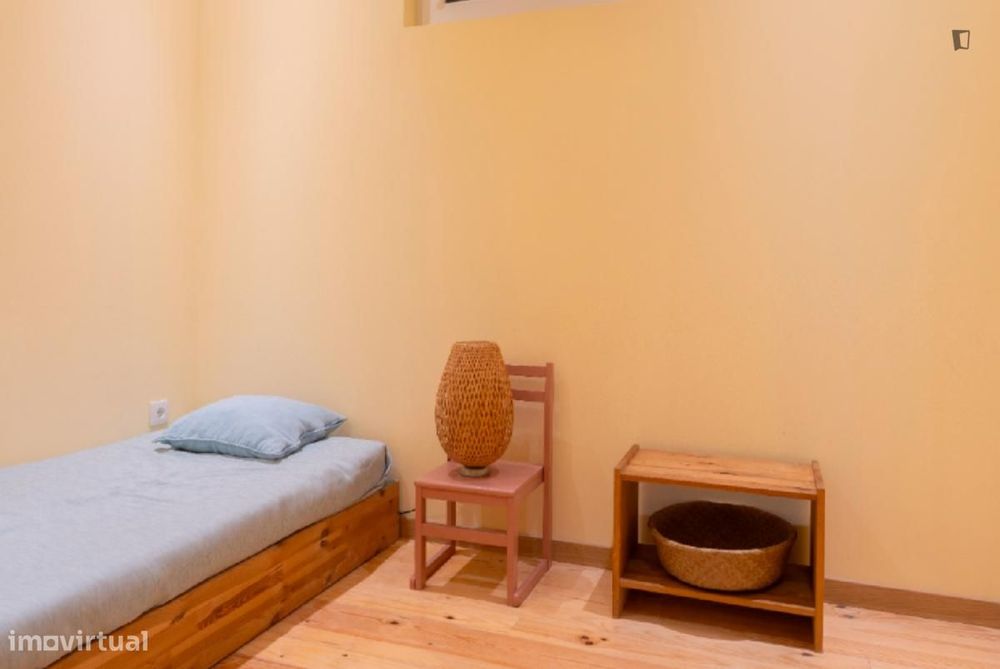 Apartamento com 3 quartos - localizado em Bonfim Porto