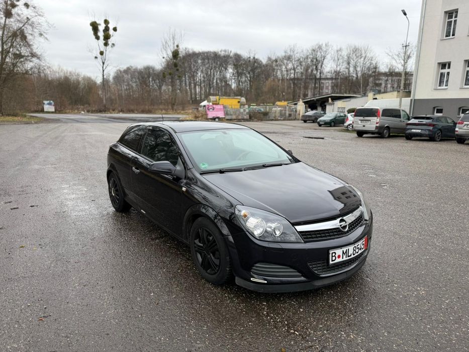 Opel Astra H Gtc 1.4 tylko 130000 km