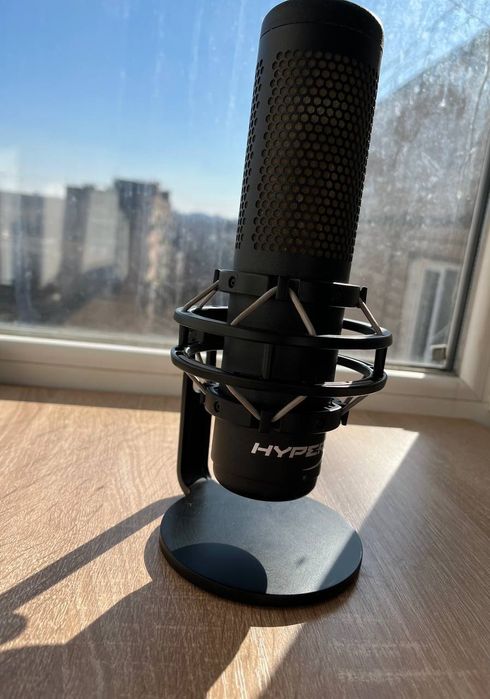 Микрофон HyperX quadcast S