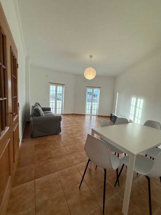 Apartamento T3 para Arrendamento – Santiago do Cacém