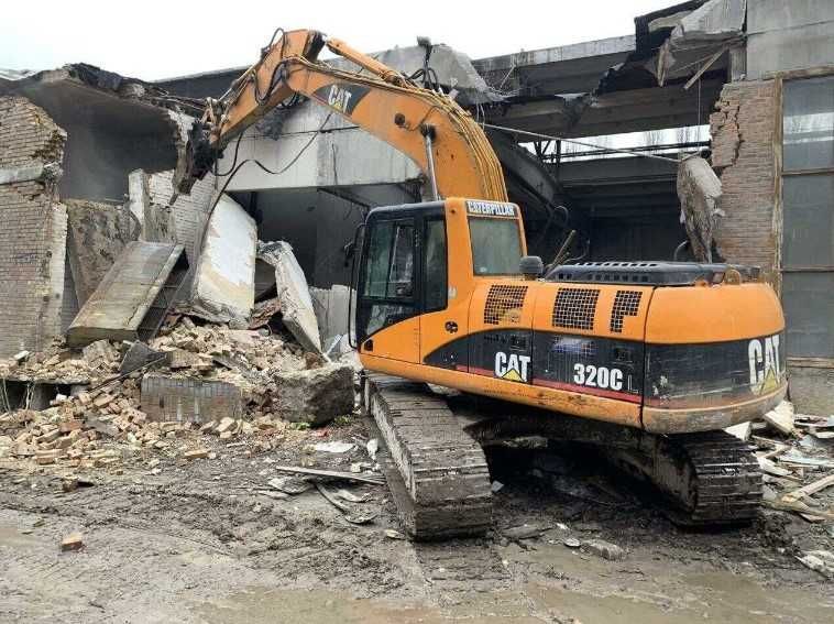 Демонтаж демонтажні роботи снос домов - будинків, сараїв, приміщень