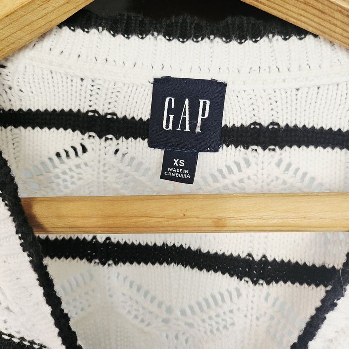 Светр  жіночий Gap