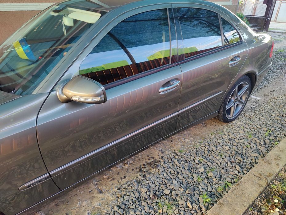 Авто мерседес w 211