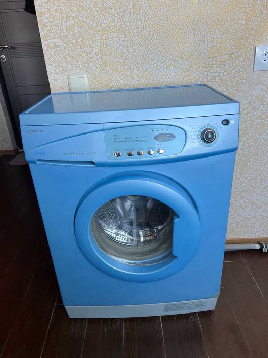 Аренда 1  комнатной квартиры в центре.